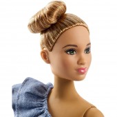 Barbie Fashionistas cu Tinute de Schimb FRY82