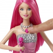 Barbie In Tabara De Muzica Papusa cu Sunete Courtney CMR99