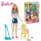 Barbie invata catelul de companie la litiera DWJ68