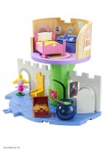 Ben and Holly Micul Castel Regal