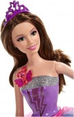 Papusa Barbie in Princess Power Corinne CDY62