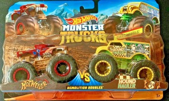 Hot Wheels Monster Trucks Demolition Doubles HotWeiler vs Hound Hauler  FYJ69