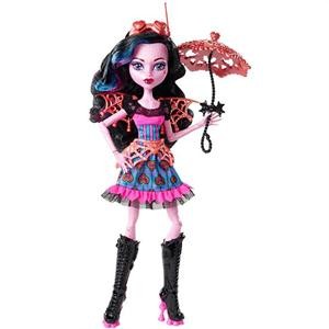 Papusa Monster High Freaky Fusion Dracubecca