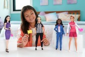 Barbie Career of The Year SET 4 PAPUSI HKT80