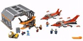 LEGO City Parada de aviatie pe aeroport 60103