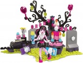 Monster High Mega Bloks Draculauras Birthday Bash DPK36