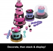Monster High Scary Sweet Birthday Cake Kit with Clawdeen Wolf JBG78