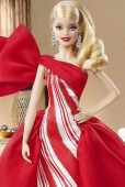 Papusa Barbie Holiday 2019 FXF01