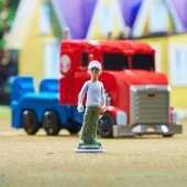 TRANSFORMERS FIGURE EARTHSPARK OPTIMUS PRIME  F7663