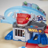 Transformers Rescue Bots Flip Racers Chomp and Chase Raceway C0216